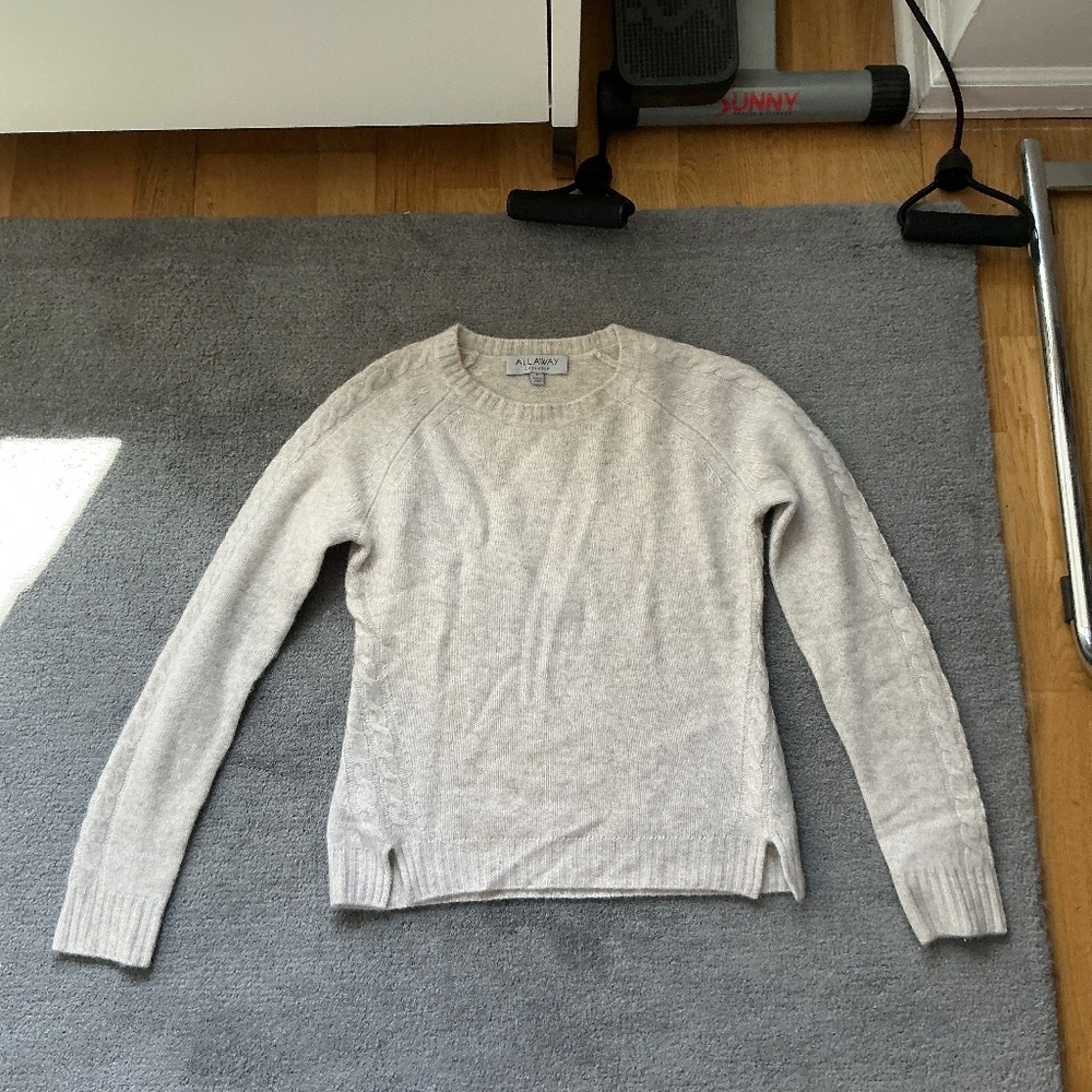 Cashmere sweater